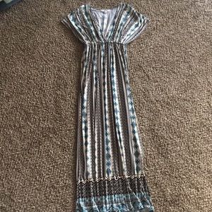 Patterned maxi dress